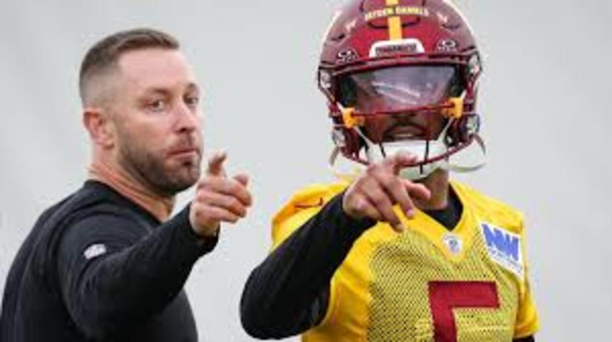 Kliff Kingsbury Finding Right 'Balance' With Washington Commanders ...