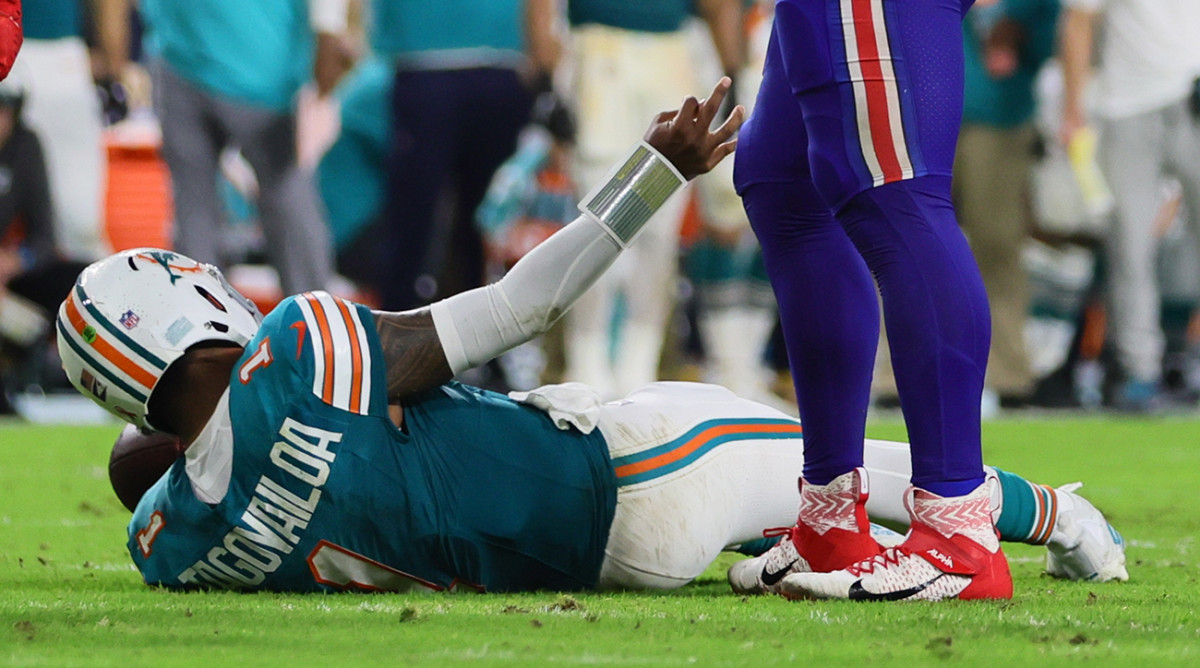 Miami Dolphins quarterback Tua Tagovailoa suffered a concussion in a Thuraday night loss to the Buffalo Bills.