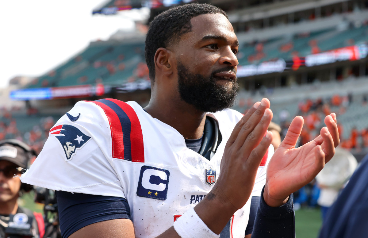 New England Patriots quarterback Jacoby Brissett.