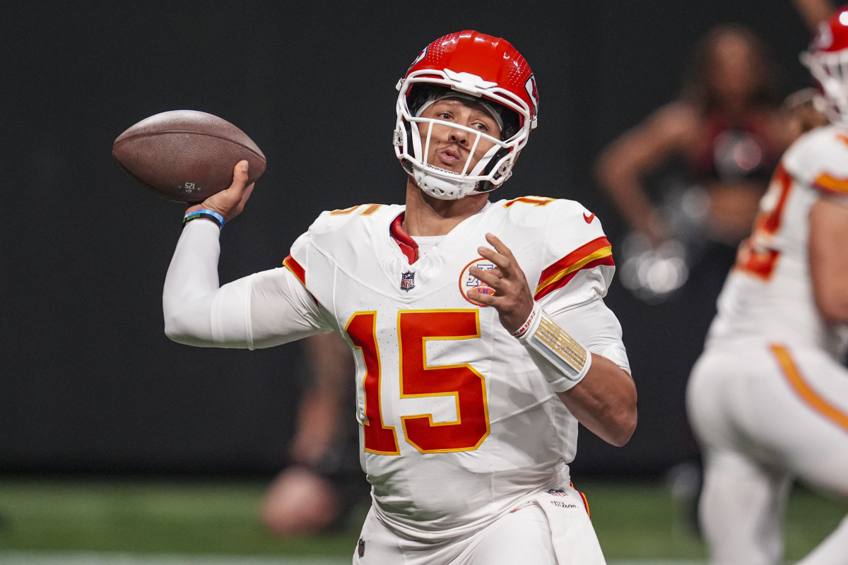  Patrick Mahomes has built a reputation for cheering on the Kansas City Royals. 