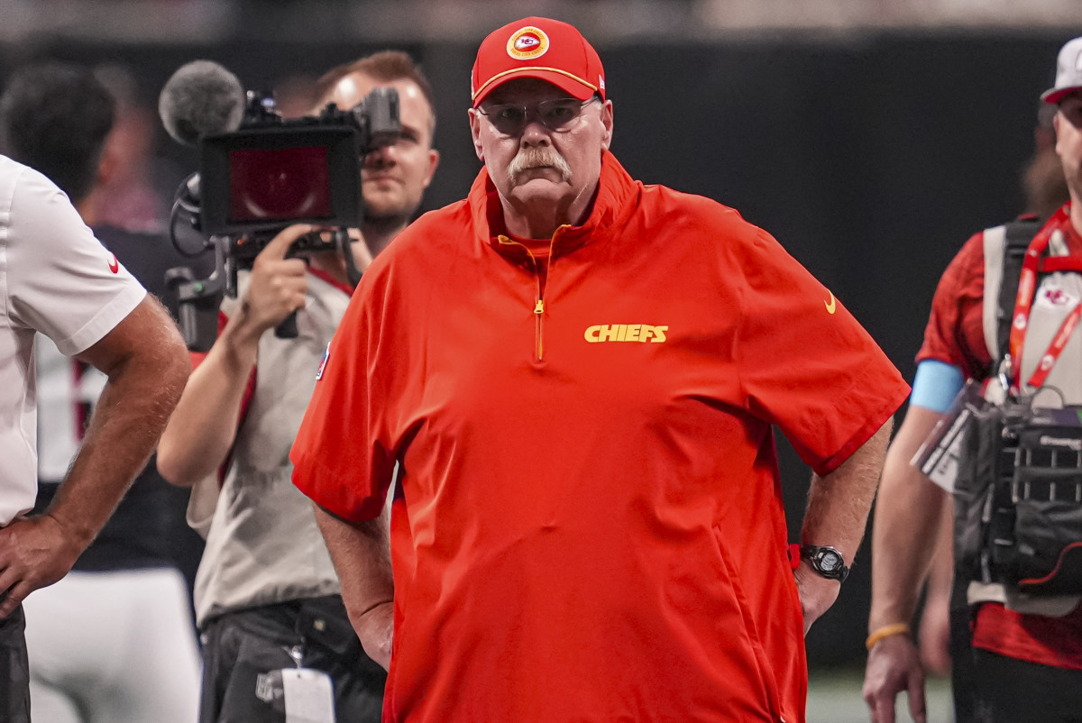 Falcons Coach Sends Five-Word Message To Andy Reid In Postgame ...