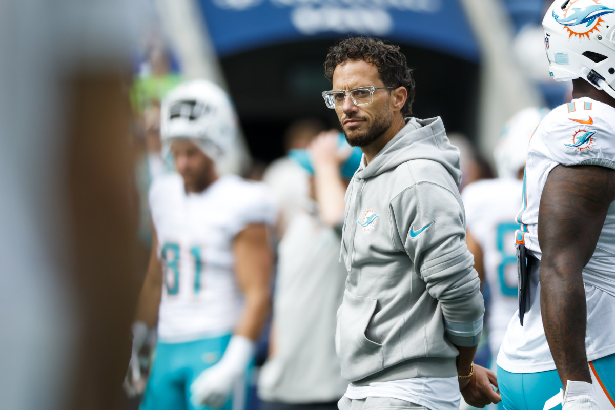 Miami Dolphins head coach Mike McDaniel