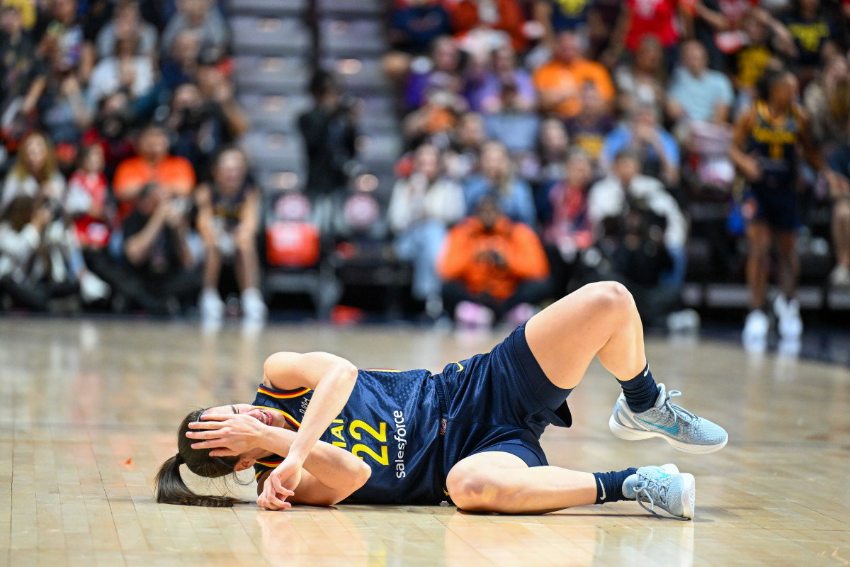 Caitlin Clark Reacts to Calls for Suspension After Getting Hit in Face -  Athlon Sports