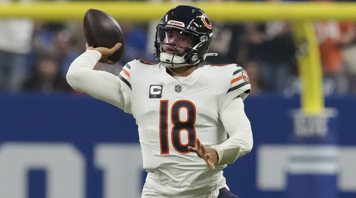 Caleb Williams Watch No. 1 Pick Breaks One Bears Rookie Record, Throws