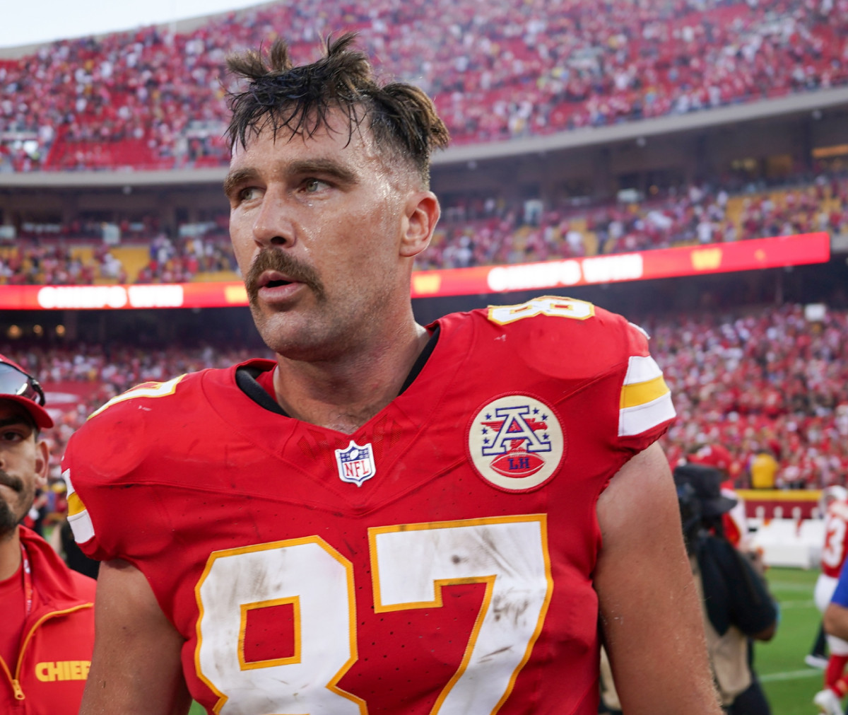 Kansas City Chiefs tight end Travis Kelce on field at Arrowhead Stadium on September 15, 2024.