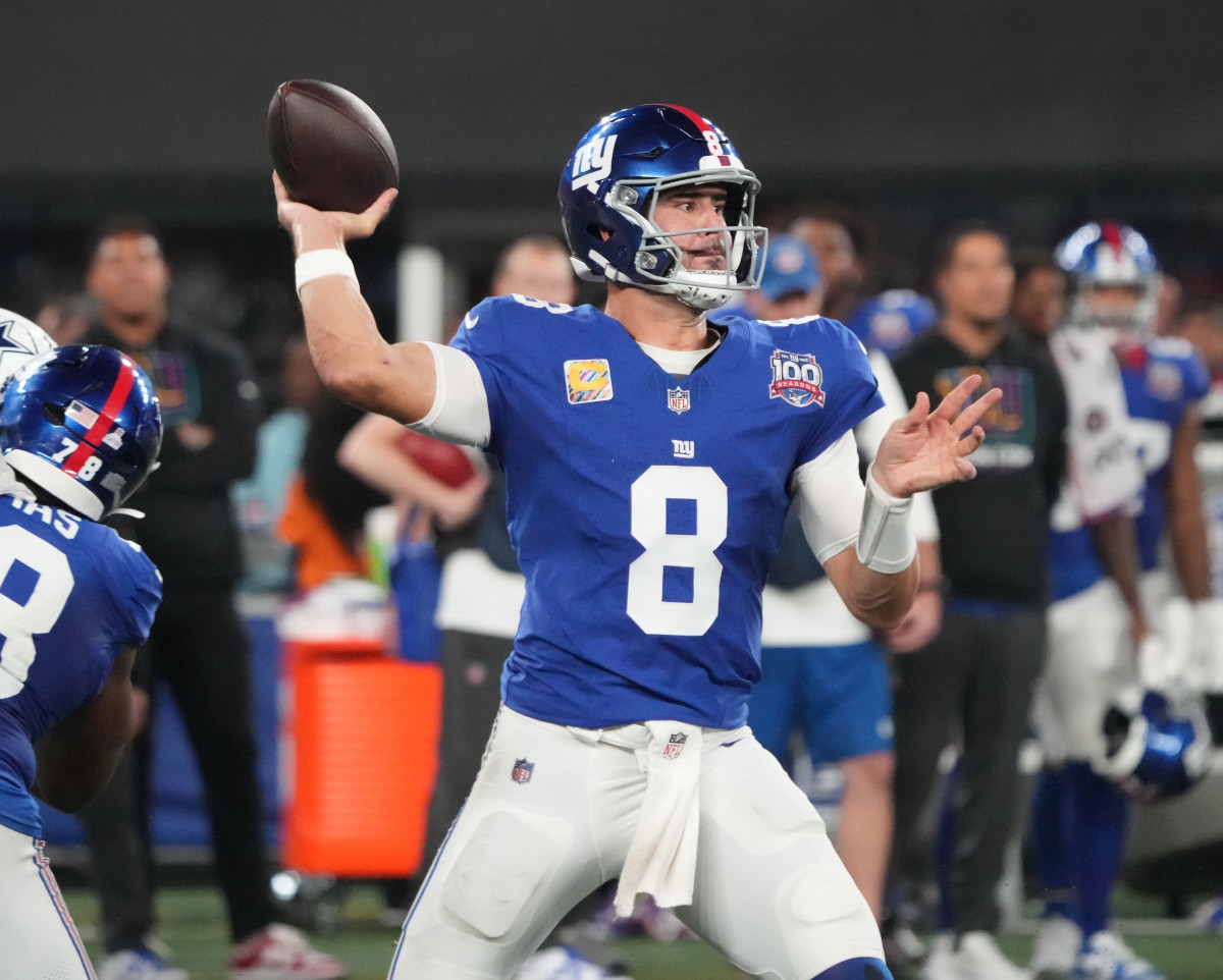 Giants Urged To Pursue Blockbuster Move To Replace Daniel Jones With Former No. 2 Pick - Athlon Sports