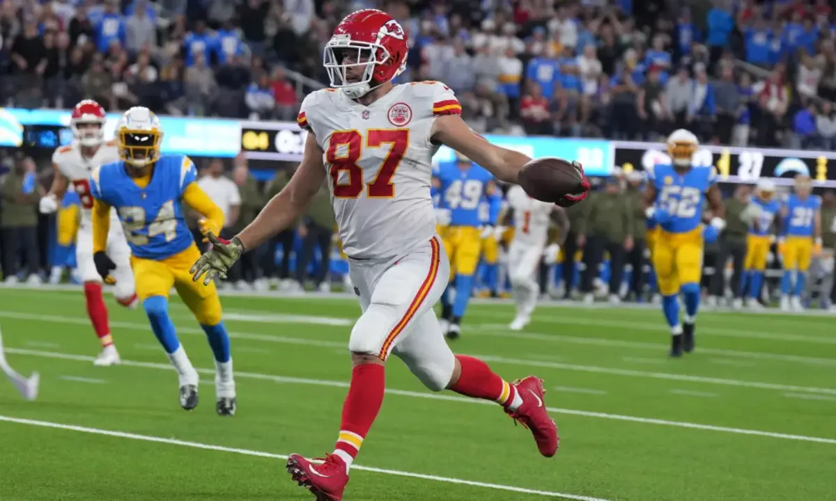 How High Can Kansas City Chiefs TE Travis Kelce Rank On All-Time List? - Athlon Sports
