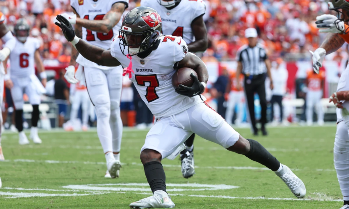 Tampa Bay Bucs Plan '3-Headed Monster' to Beat Ravens On 'Monday Night ...