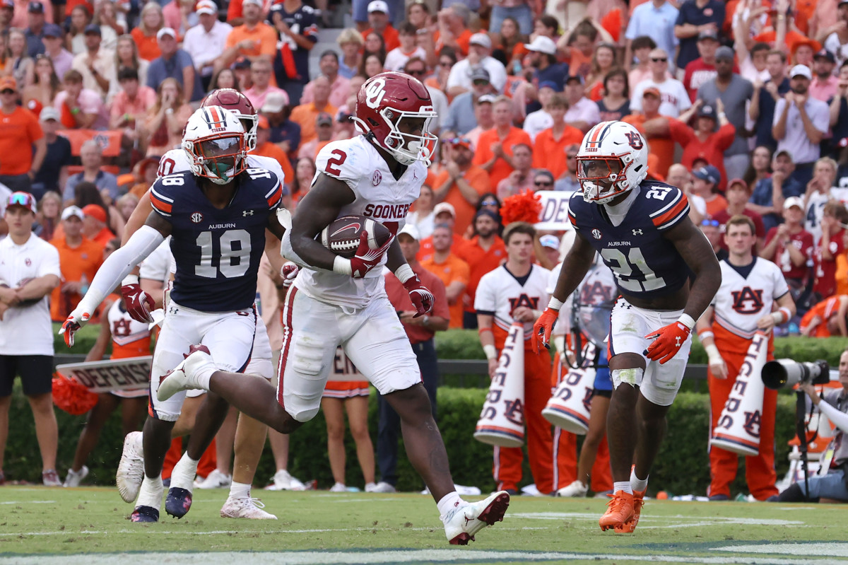 Oklahoma’s Jovantae Barnes Is Thrilled With His New Starting ...