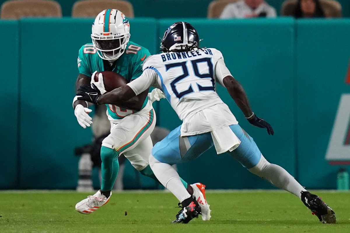 Dolphins QB Tyler Huntley Addresses Tyreek Hill's Sideline Outburst -  Athlon Sports