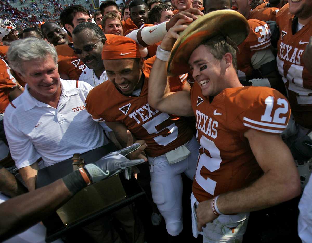 Fans Call for Texas Football to Bring Back Legendary Coach - Athlon Sports