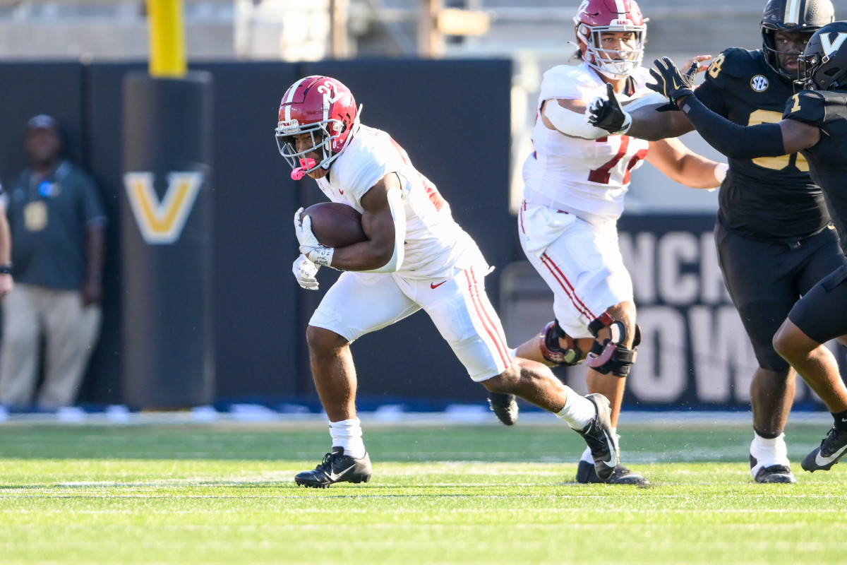 Alabama Crimson Tide running back Justice Haynes (22)