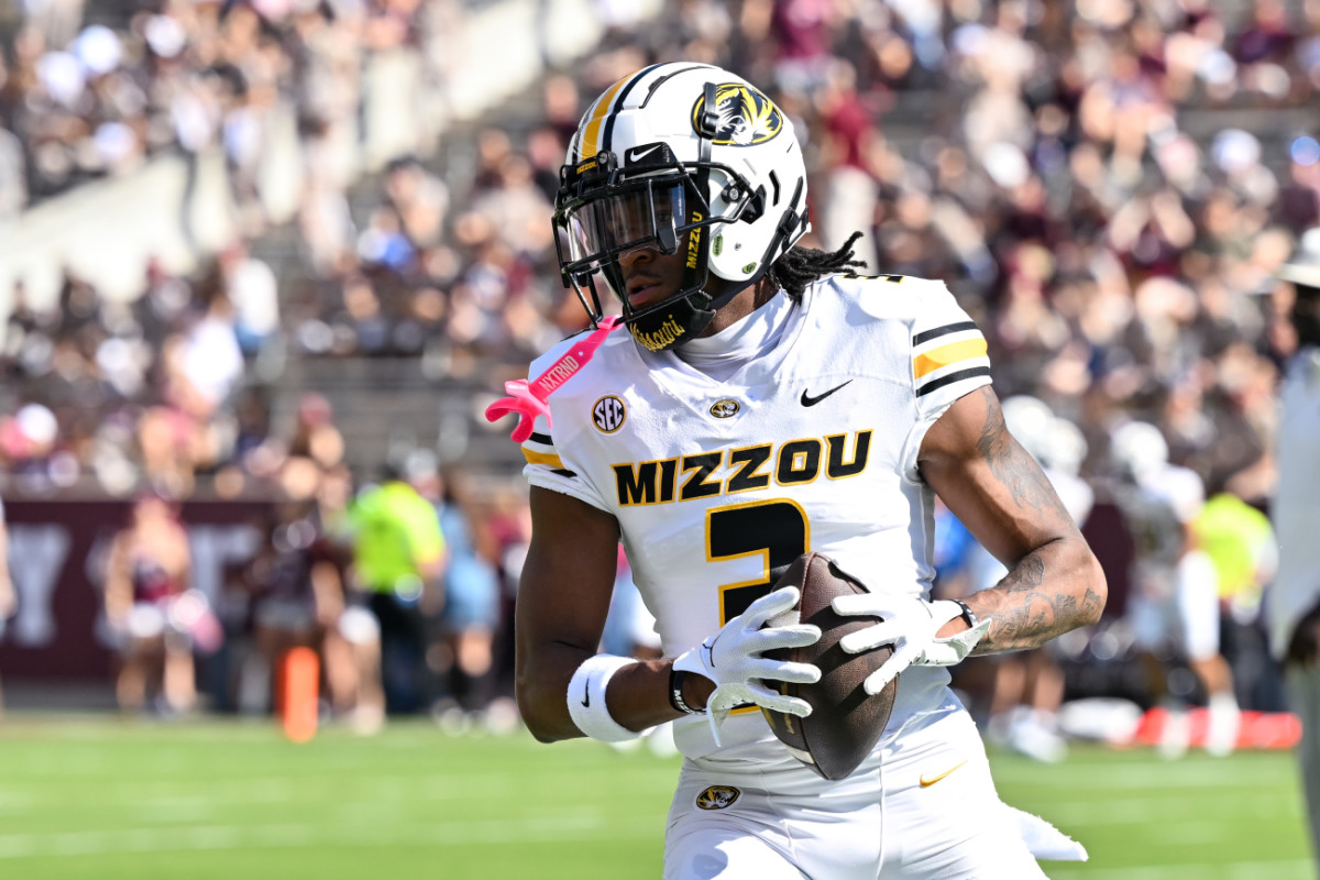 Missouri Tigers wide receiver Luther Burden III suffers a potentially serious arm injury during the game against UMass.