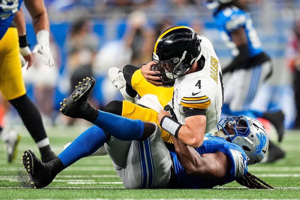 Lions edge rusher James Houston a healthy scratch vs. Cowboys Athlon