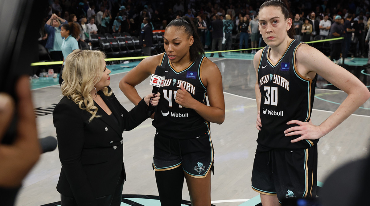 WNBA Finals: Betnijah Laney-Hamilton Looms Large as New York Liberty Even  Series With Minnesota Lynx - Athlon Sports