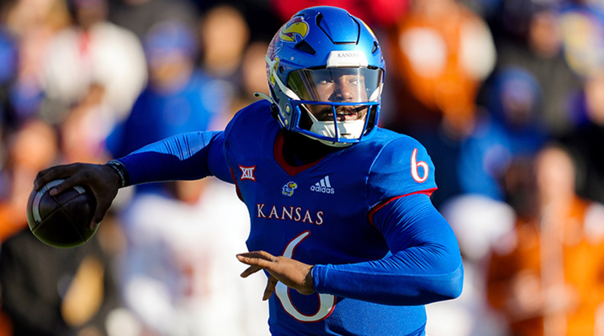 Big 12 QB rankings: Where do Quinn Ewers, Dillon Gabriel stand