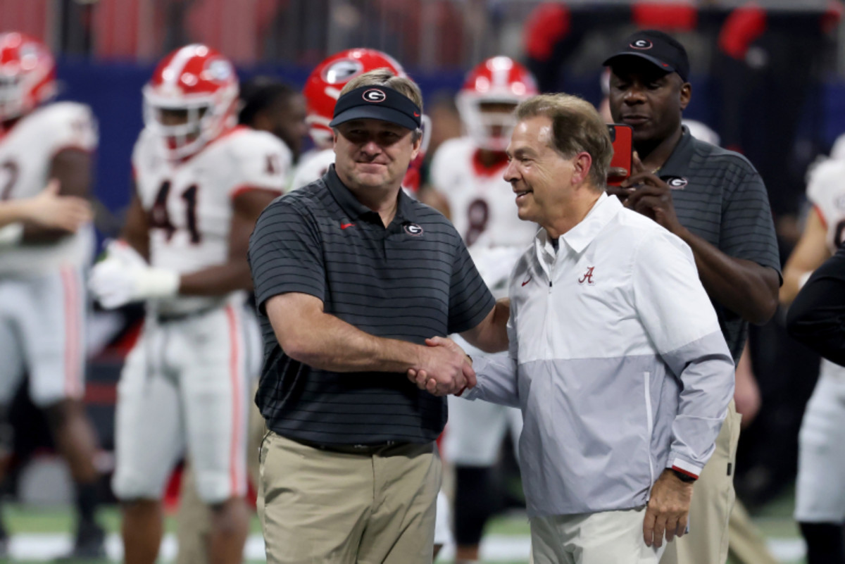 Kirby Smart's Georgia football sweatshirt is now the hottest item in Athens