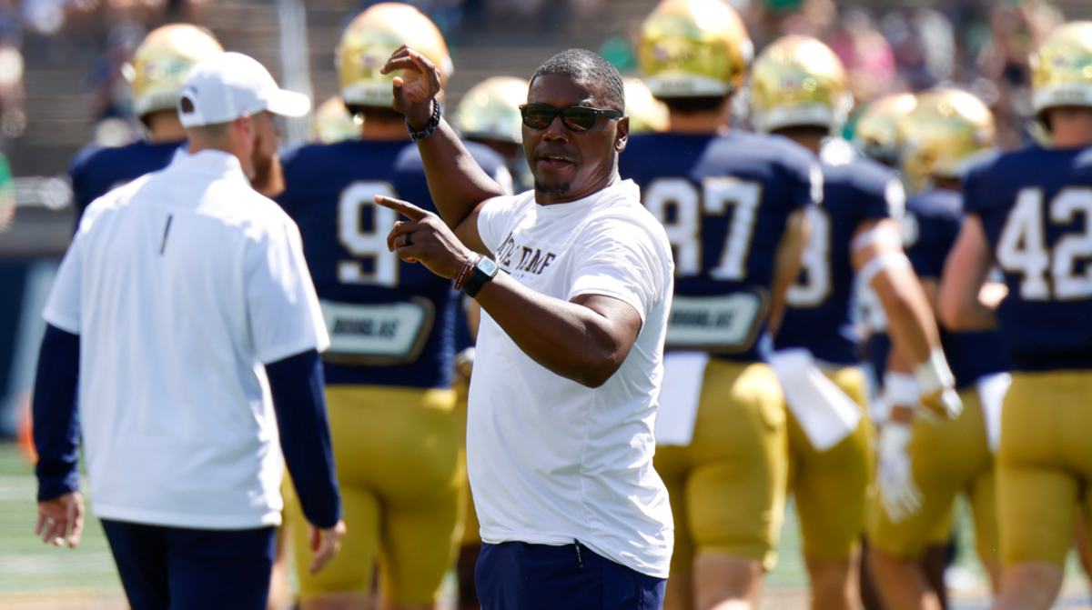 Notre Dame Notebook: Deland McCullough Talks Fighting Irish Running ...