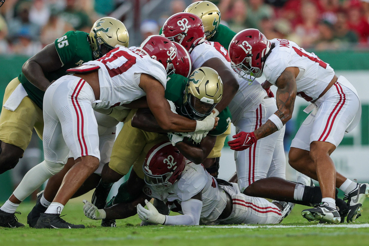 Fans React To Alabama's Terrible Performance Vs. USF - Athlon Sports