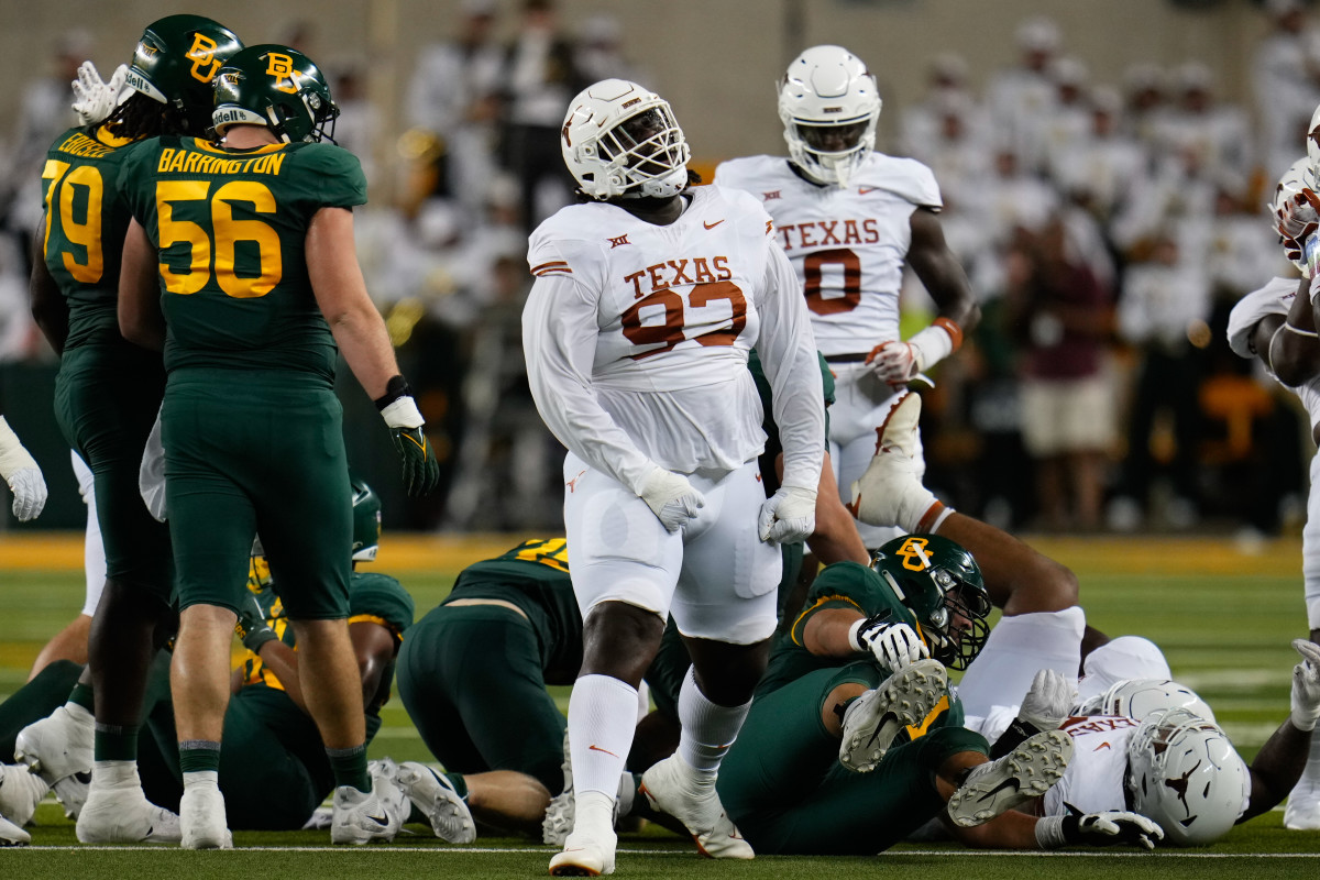 Texas Longhorns Among The Finalists For Four-Star Defensive Lineman ...