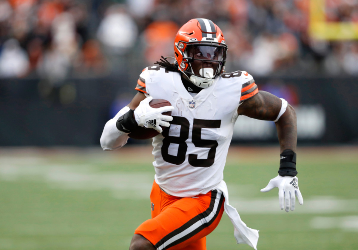 Cleveland Browns' David Njoku Reveals Big Change From Year 1 To Year 8 ...