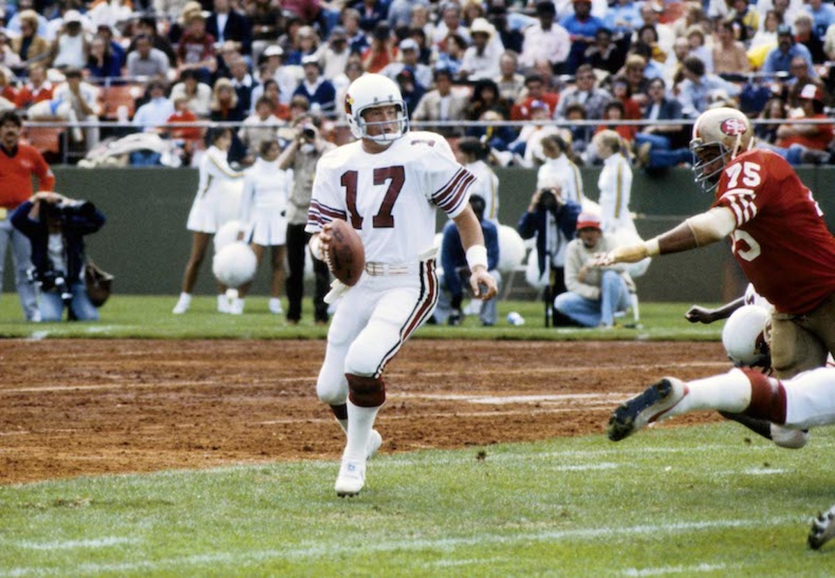 3 Greatest Quarterbacks in Cardinals History