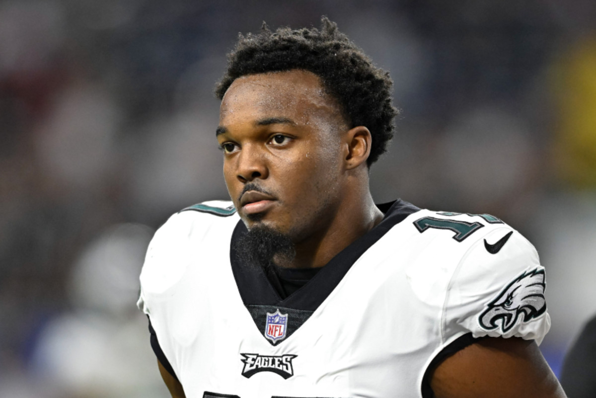 Eagles Linebacker Nakobe Dean Expected to Land on Injured Reserve List ...