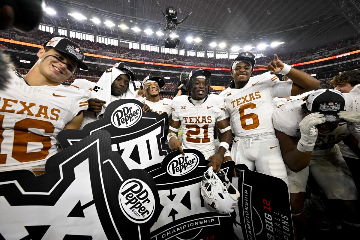 Texas Lands Massive Commitment From No. 1 In-State EDGE - Athlon Sports