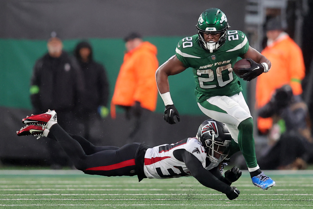 New York Jets Running Back Breece Hall Talks Leadership, Chasing ...