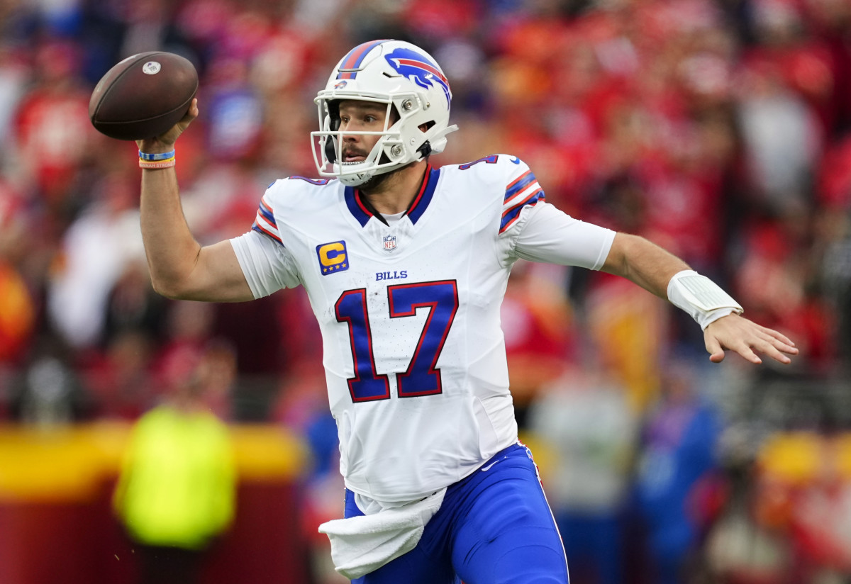 Buffalo Bills QB Josh Allen 'Makes a Lot of Mistakes!' Says NFL Exec ...