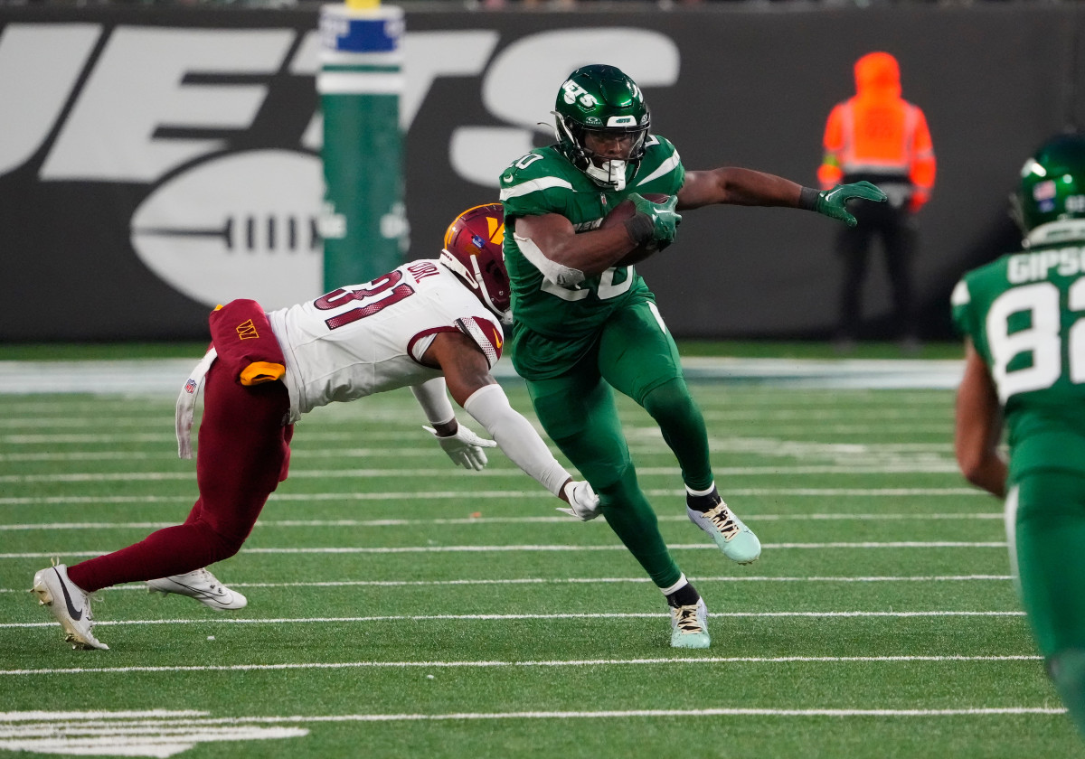 Analyst Predicts Jets RB Breece Hall Will Be Team's Best Player ...