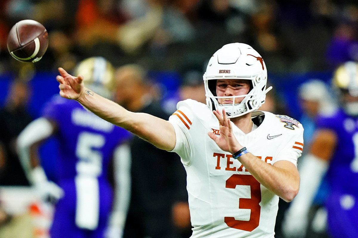 Texas' Quinn Ewers ranked the No. 2 QB in college football for 2024 ...