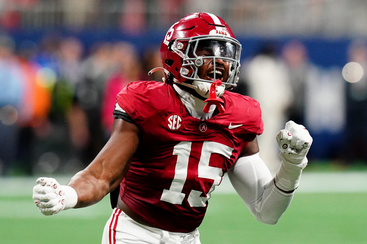 Former Alabama Star Linebacker Loses Big Money in Bank Fraud Scheme - Athlon Sports