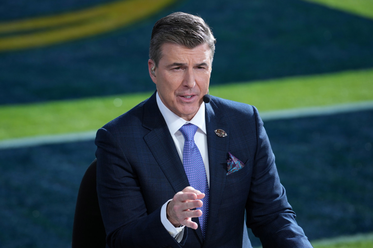 Rece Davis Predicts Ranked College Football Team To Lose On Saturday ...