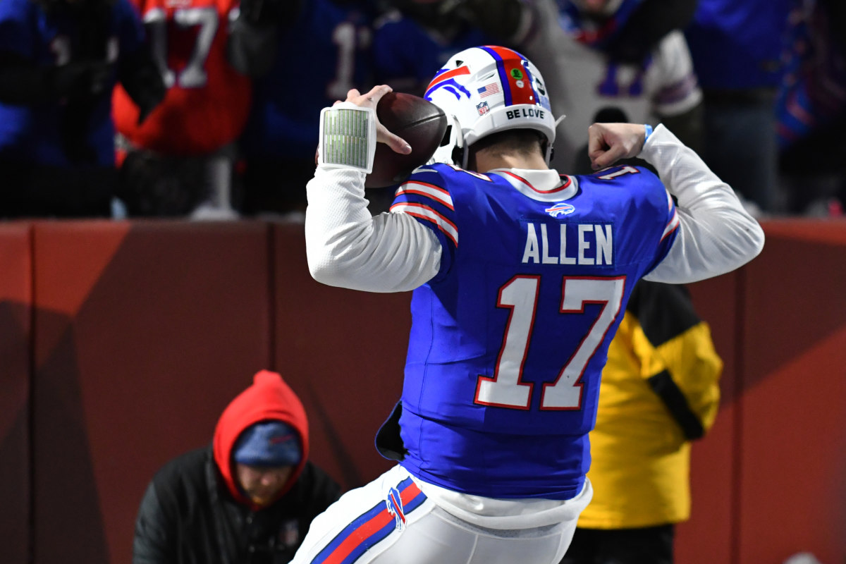 Josh Allen's Ability to 'Elevate' a Reason For Buffalo Bills Optimism ...