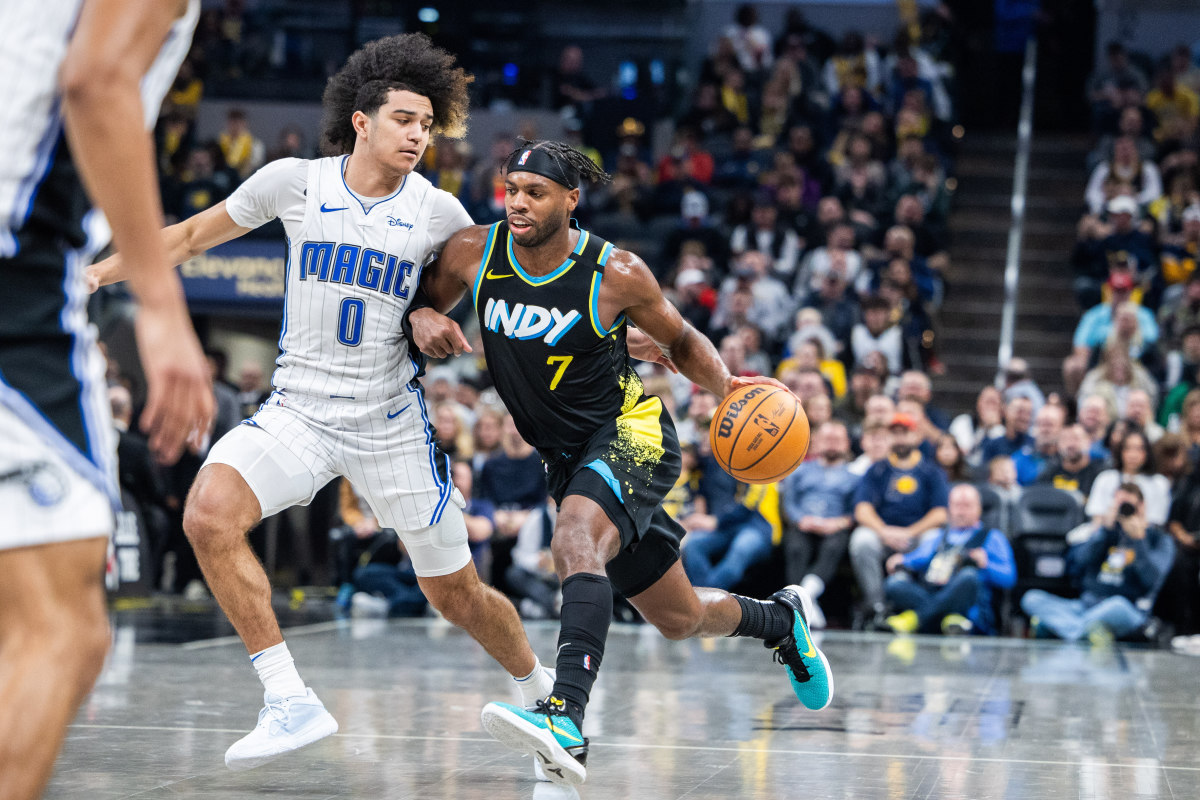 Orlando Magic guard Anthony Black and Indiana Pacers guard Buddy Hield