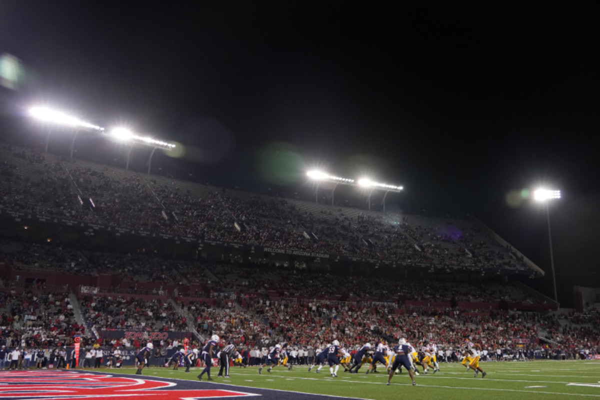 Arizona Wildcats Welcome Back Superstar Duo For The 2024 Season   Usatsi 19327258 1 