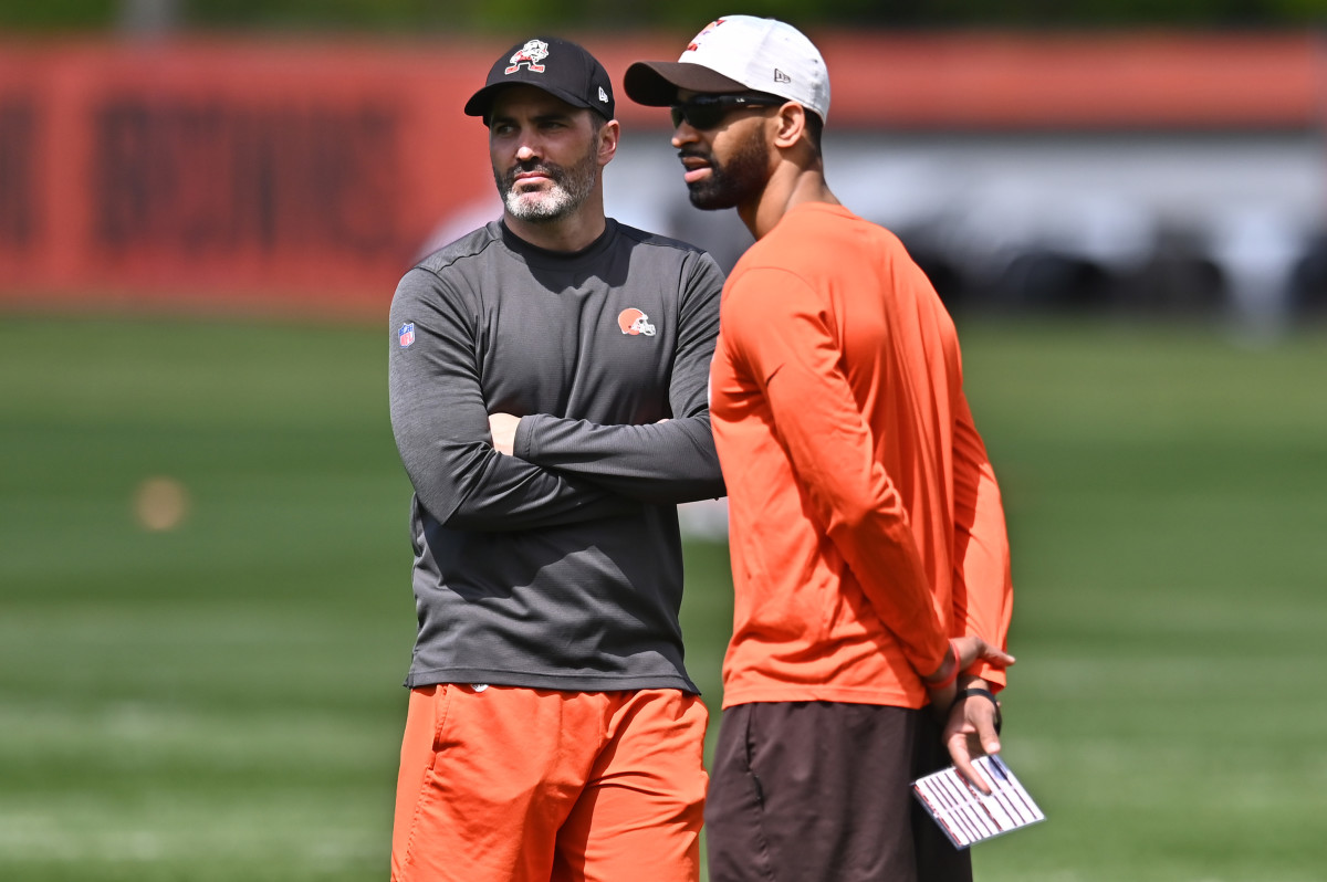 Browns Predicted to Send QB to Suddenly-Needy Saints