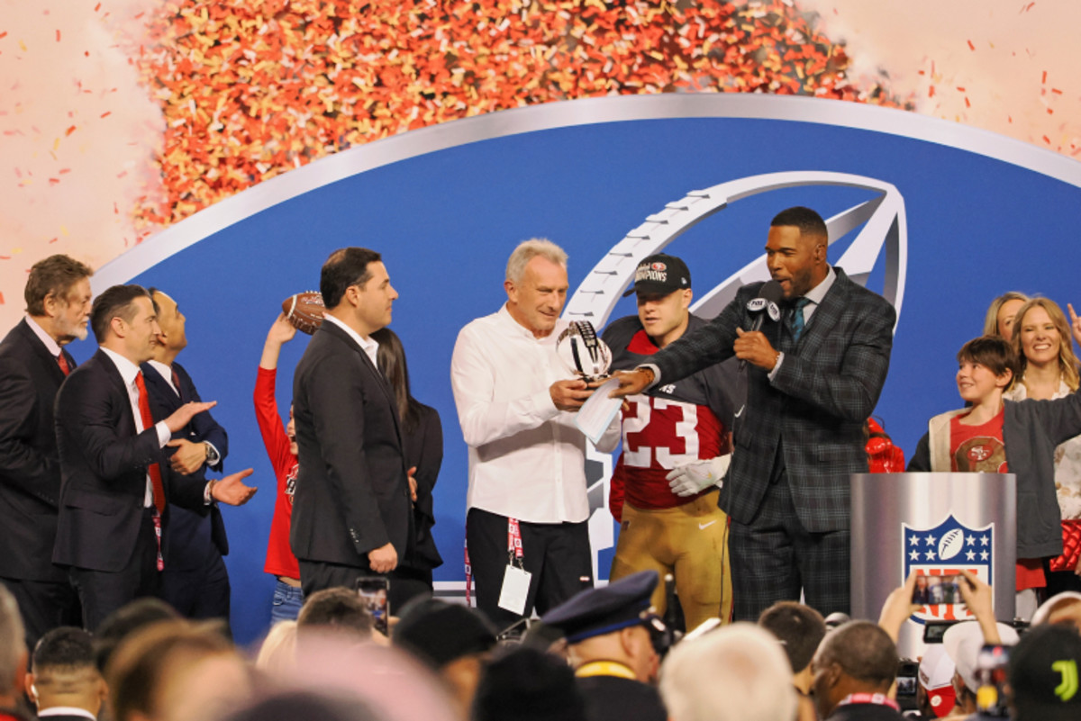 NFL Fans Slammed Michael Strahan For Mishandling The NFC Championship   Usatsi 22396565 1 