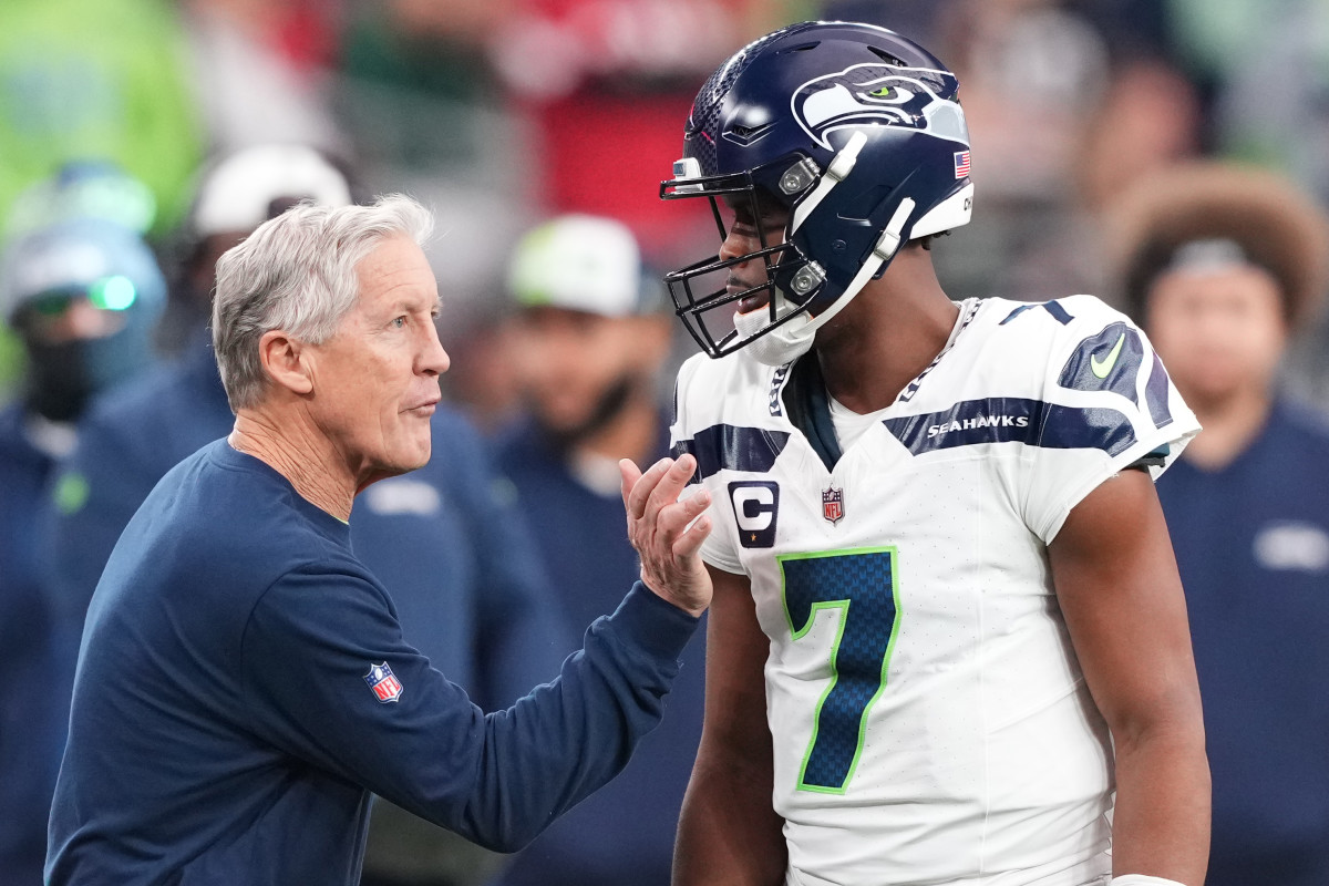 Raiders Predicted to Make Drastic Geno Smith Pivot After Inking QB to $75 Million Deal - Athlon Sports