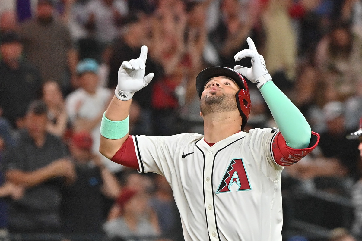 Yankees’ Next Big Move? Insider Points to Third-Base Slugger - Athlon Sports
