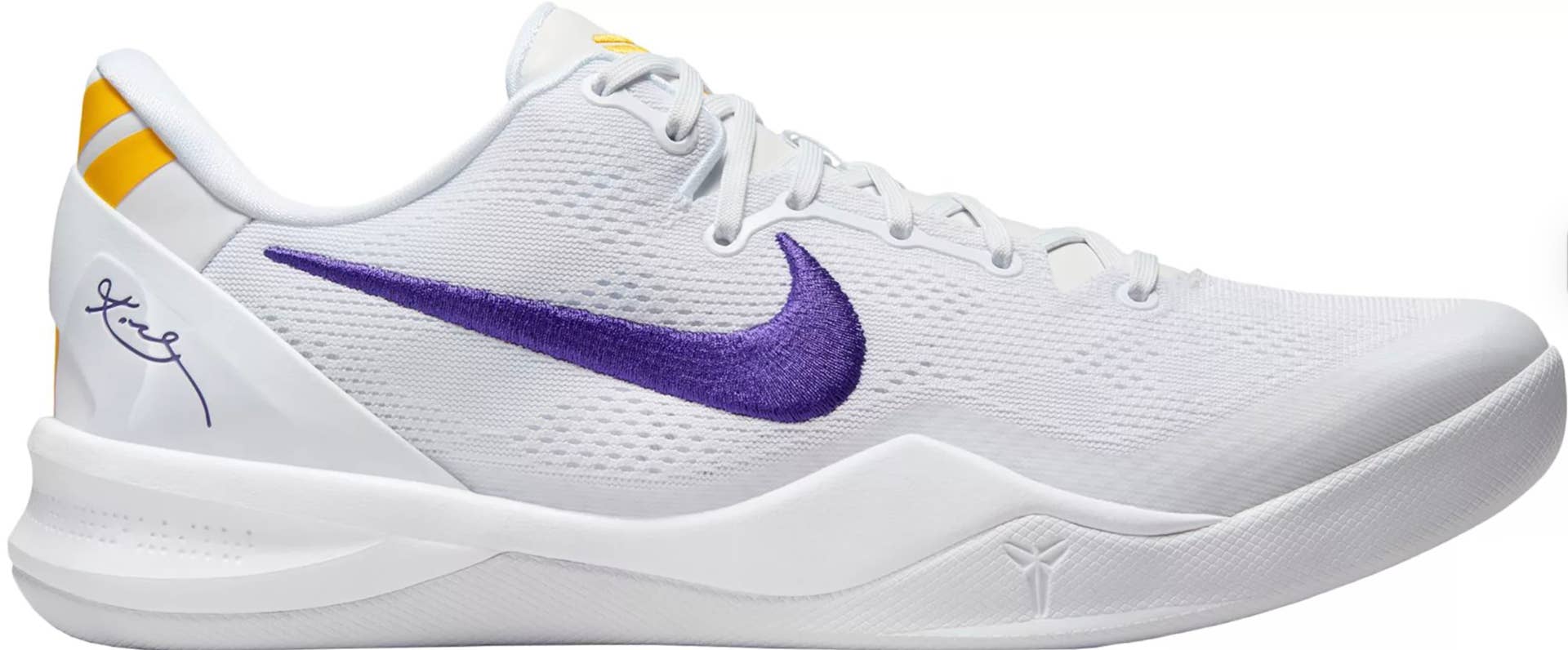 kobe low top basketball shoes