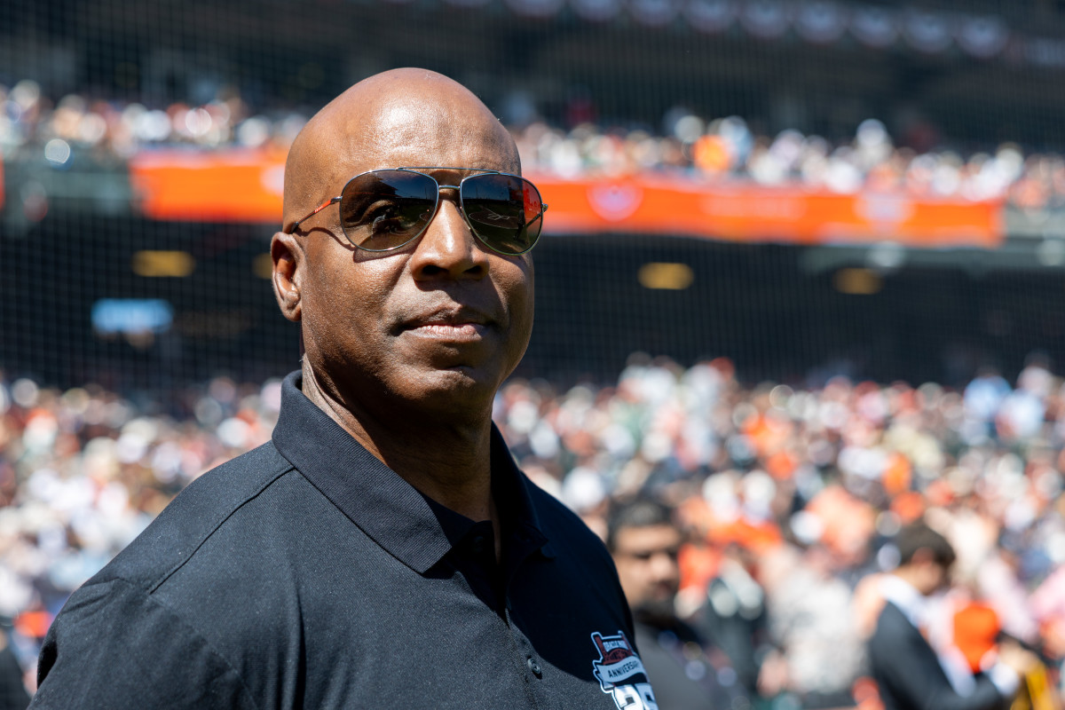 Yankees Legend Alex Rodriguez Rolls Up to Game With a Controversial Legend - Athlon Sports
