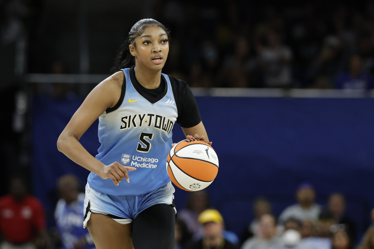 Angel Reese Makes A Statement Ahead Of Chicago Sky Training Camp - Athlon  Sports