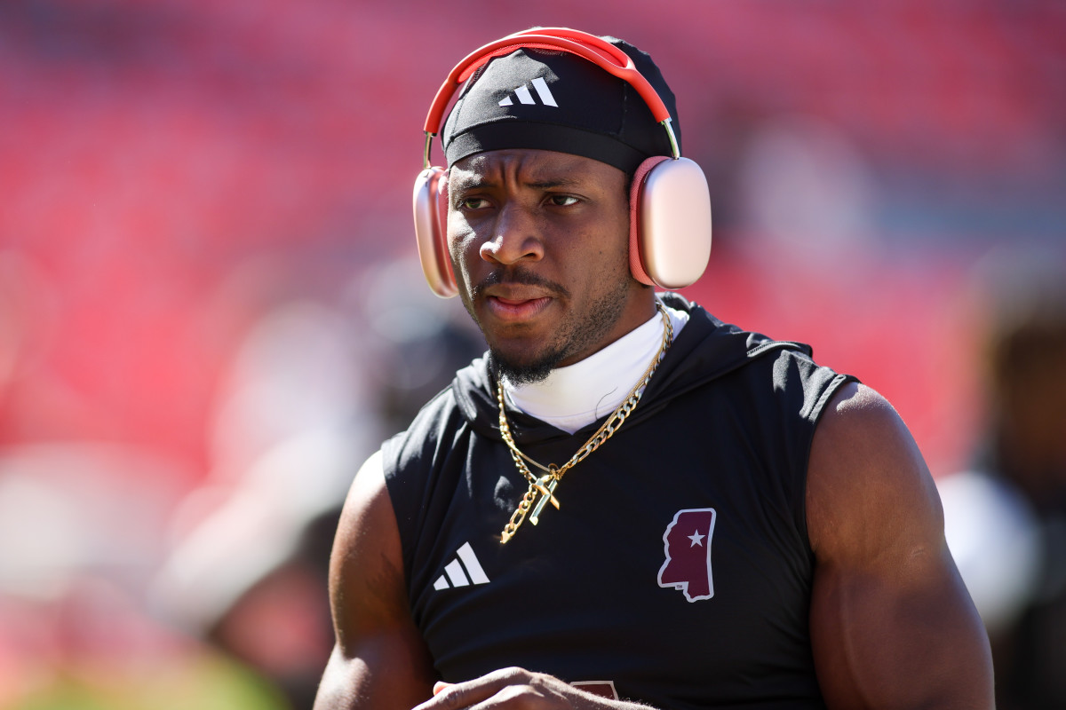Bills Undrafted Free Agent Signing Could Spell the End for James Cook in Buffalo