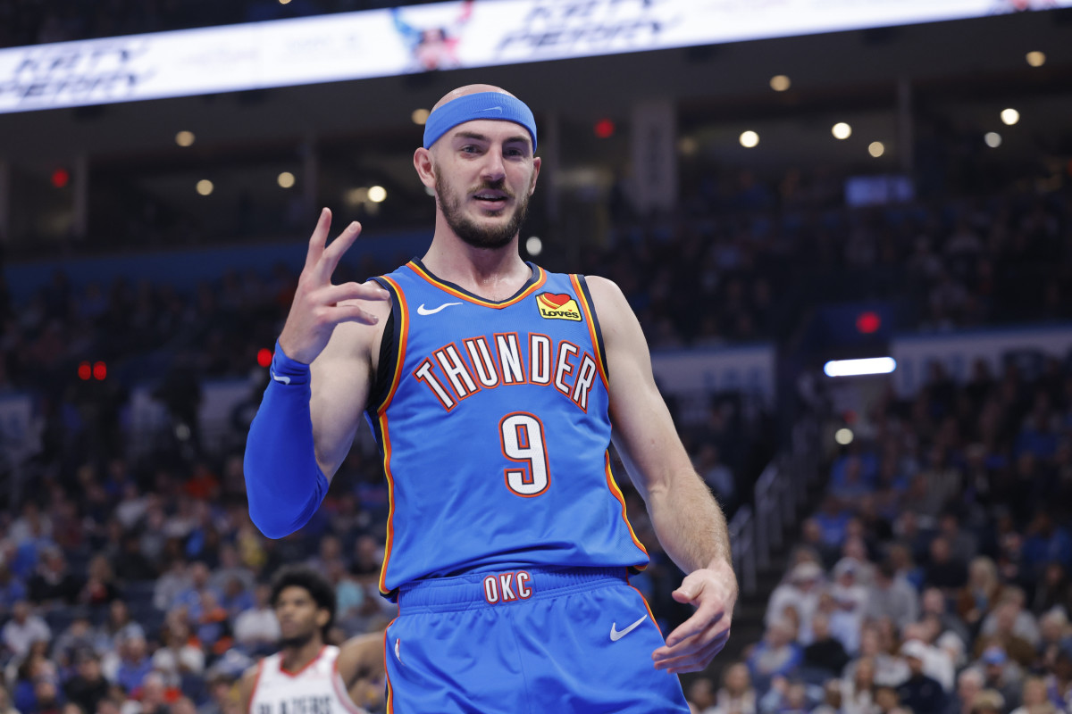 Alex Caruso Makes NBA Playoff History in Thunder-Nuggets Game 1 - Athlon Sports