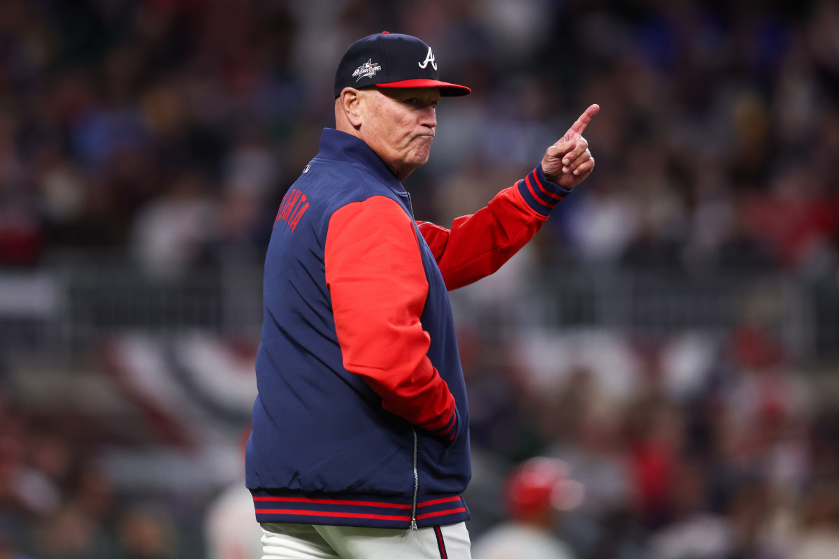 Former Red Sox World Series Champion Predicted to Replace Braves' Brian Snitker - Athlon Sports