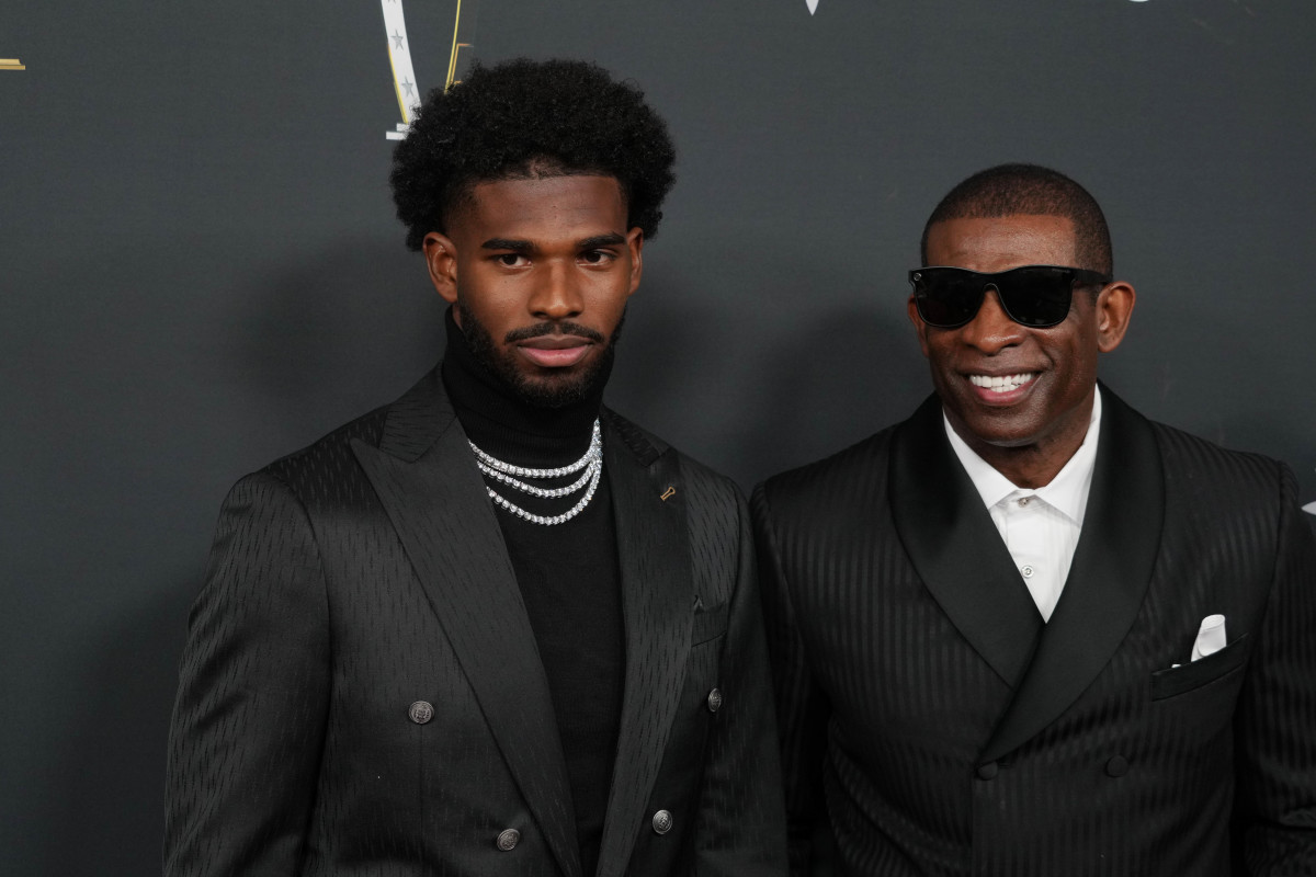 Donald Trump Slams ‘Stupid’ NFL Owners After Shedeur Sanders’ Draft Slide - Athlon Sports