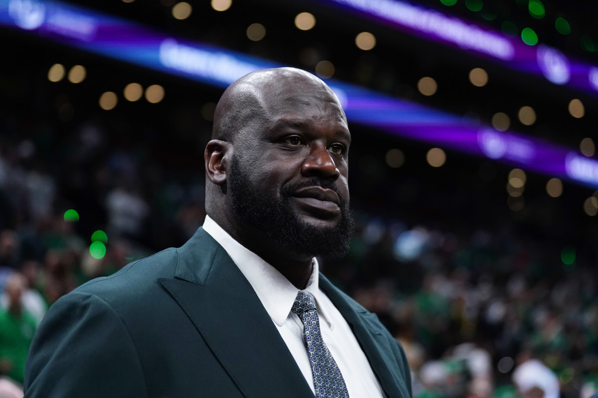 Shaquille O'Neal Confidently Picks Winner of Thunder-Nuggets  - Athlon Sports