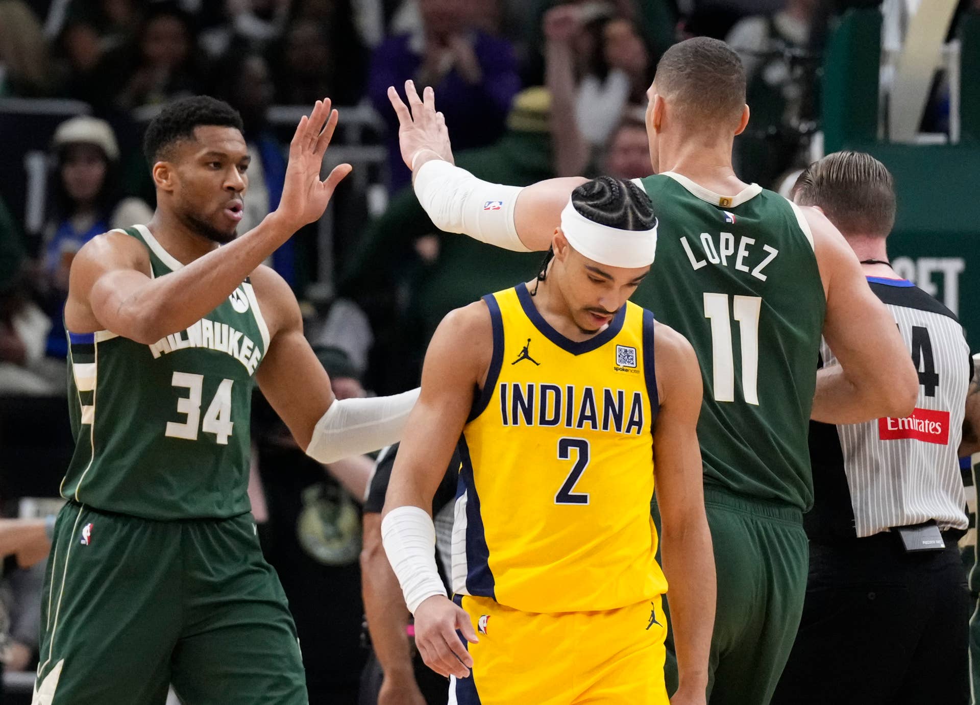 NBA Playoffs 2025 - Milwaukee Bucks vence de virada os Pacers com ...